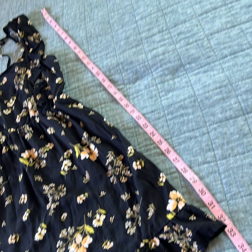 Square Neck Floral Tie Back Mini Dress in Floral Black - Picture 9 of 10